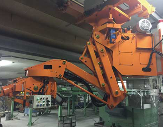 天井吊り下げ型サーボアーム